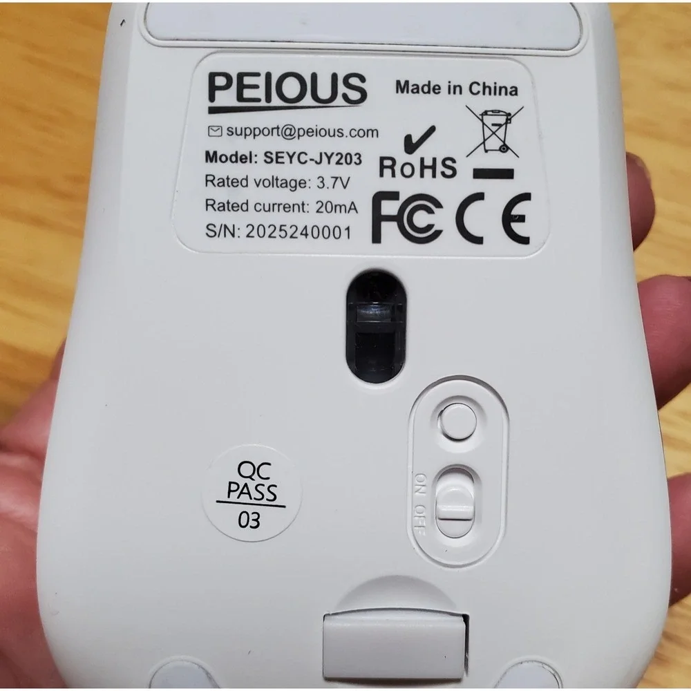 Peious Wireless Mouse With Dongle White New Without Box